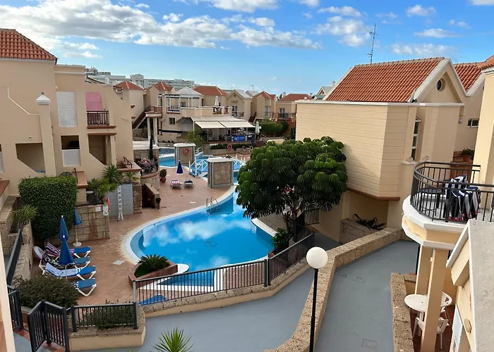 Gran 2 Yucca Park Playa Fanabe アパート アデヘ